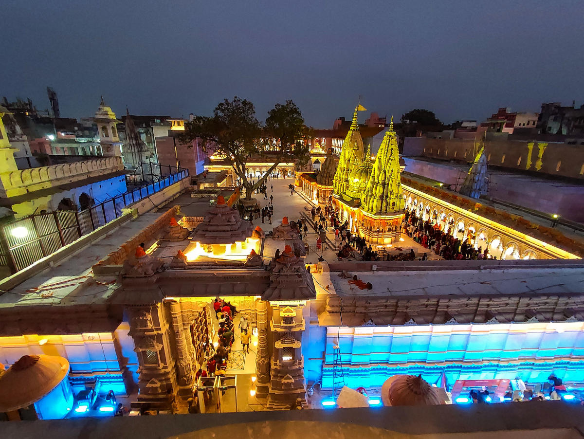 Kashi Vishwanath Temple