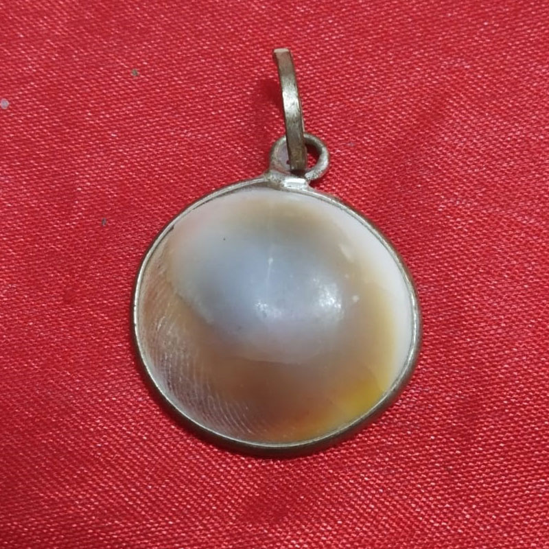 Gomati chakarm locket