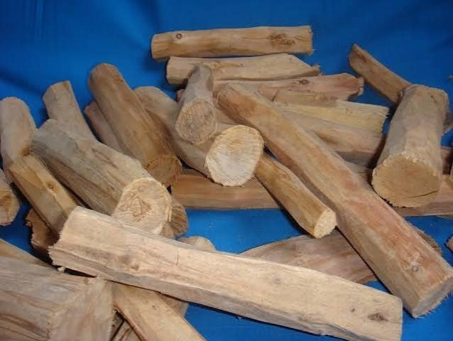Sandalwood Root (Chandan Ki Jad)